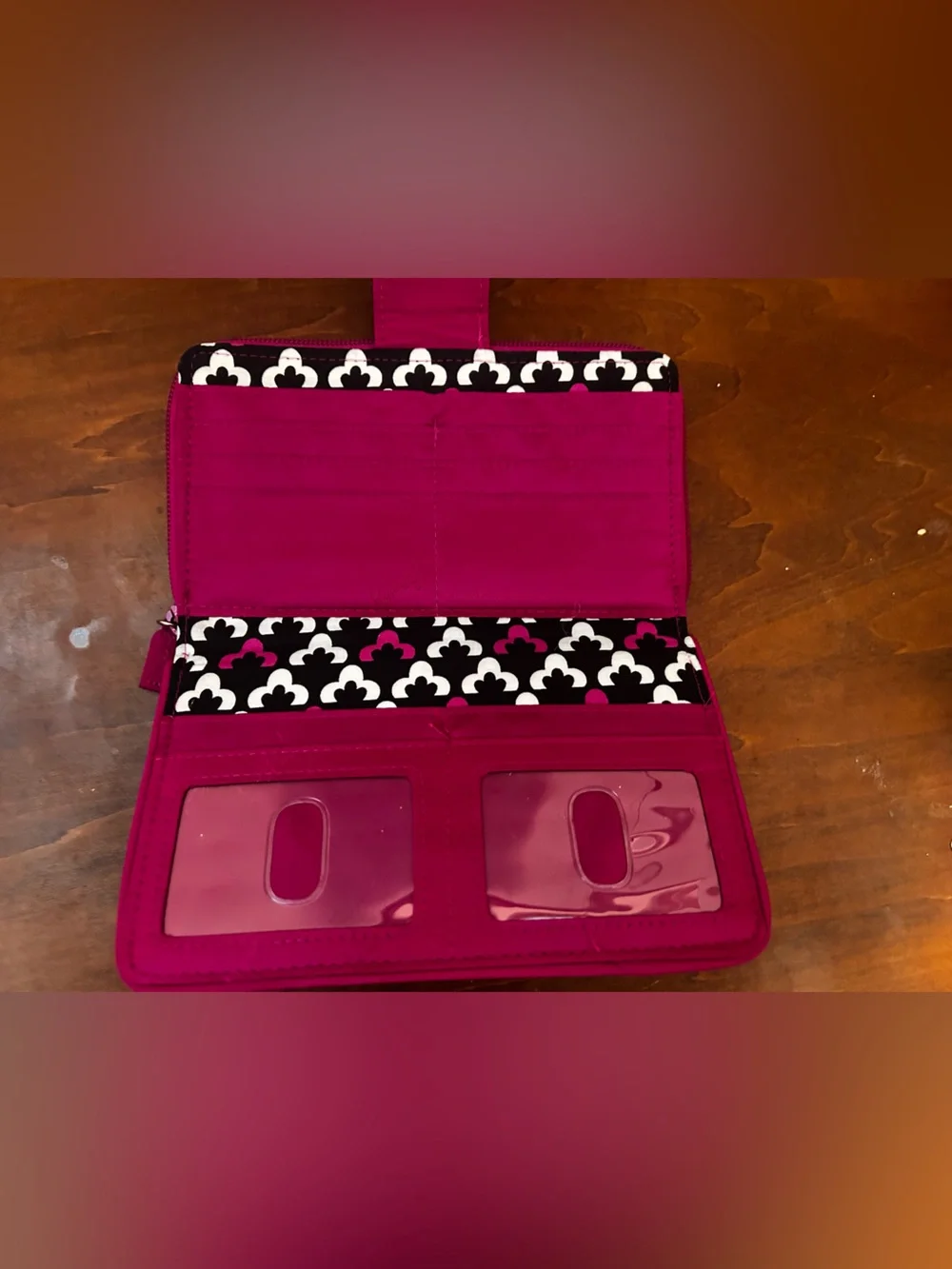 vera bradley Quilted Magenta Turn lock Zip-Around organizer Wallet